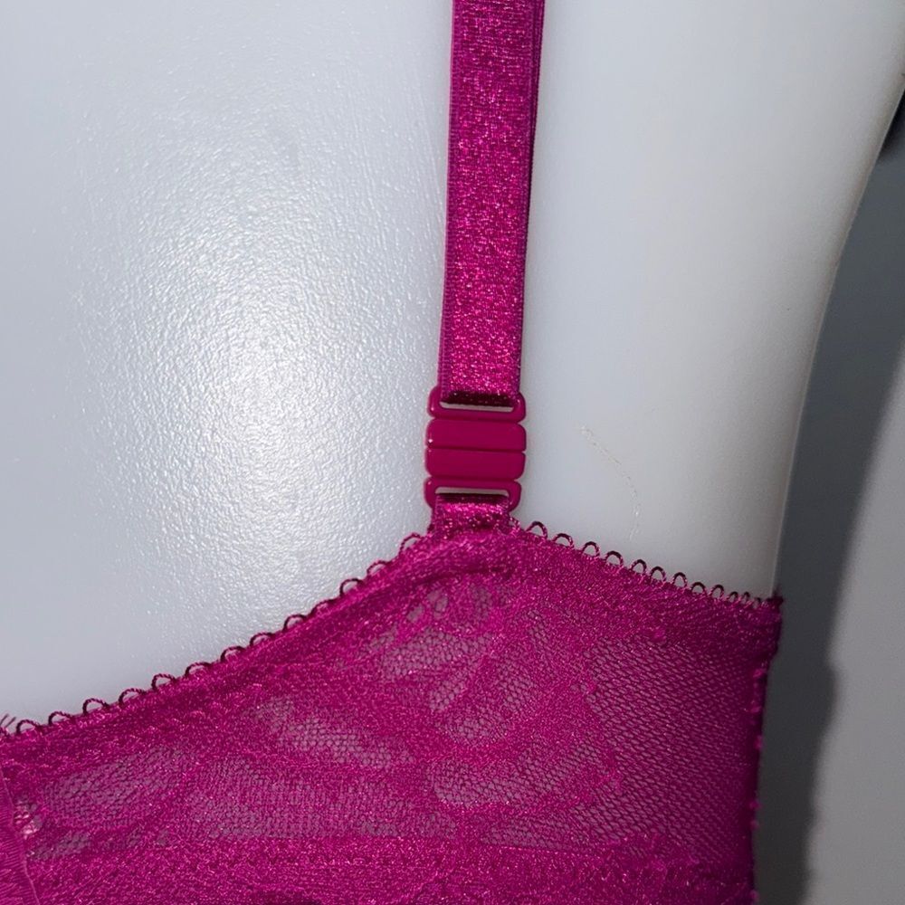 🔥Victoria's Secret bombshell push-up bra Sz 32C New - Picture 6 of 7